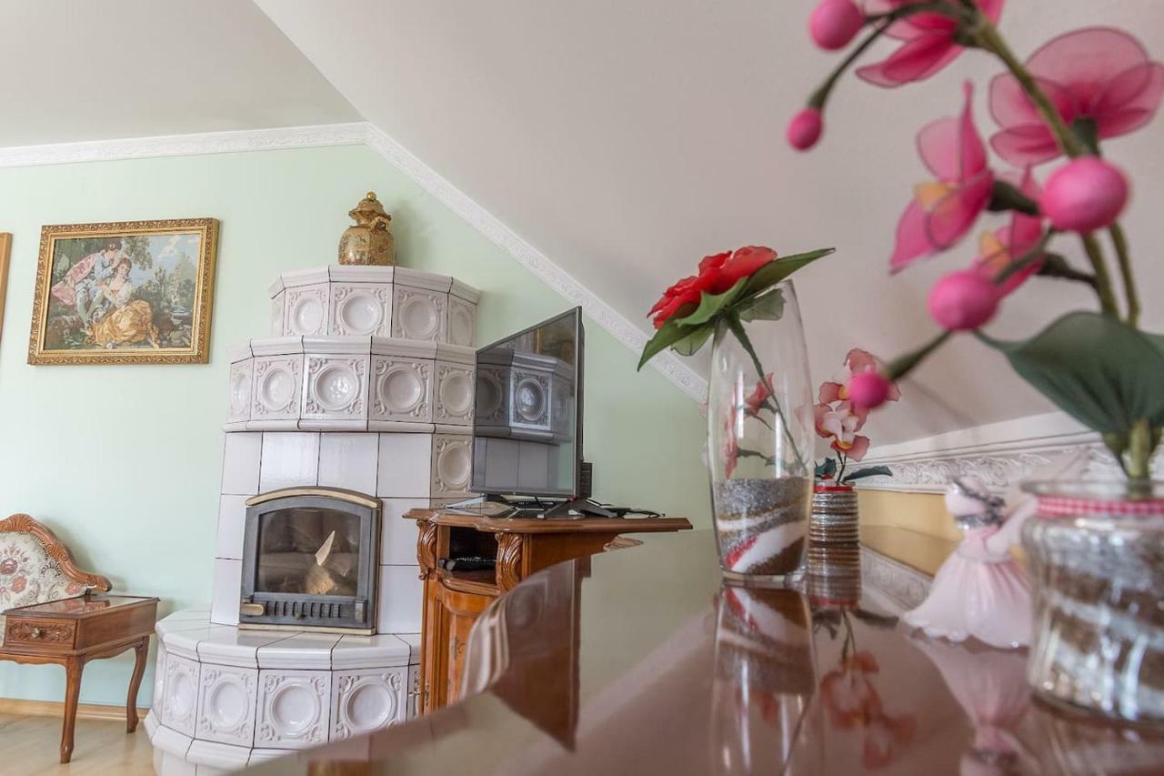 Apartma Ajda Komenda Экстерьер фото